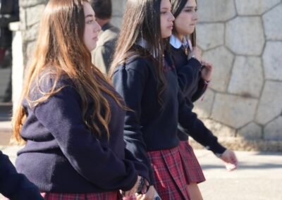 Desfile glorias navales monjas francesas 2026