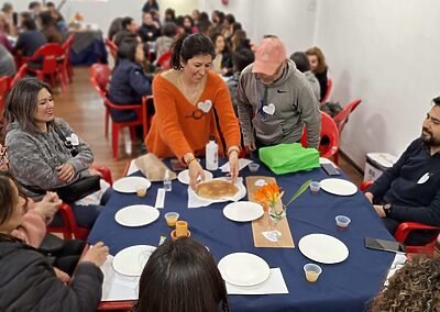 Mesa del compartir fraterno colegio sscc monjas francesas Viña del Mar