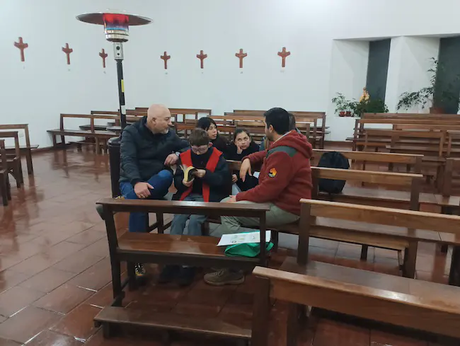Entrega de la biblia