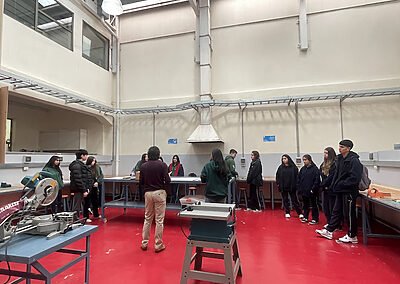 Estudiantes de IV medio colegio SSCC viña del mar Monjas Francesas visitan Universidad técnica Federico Santa María