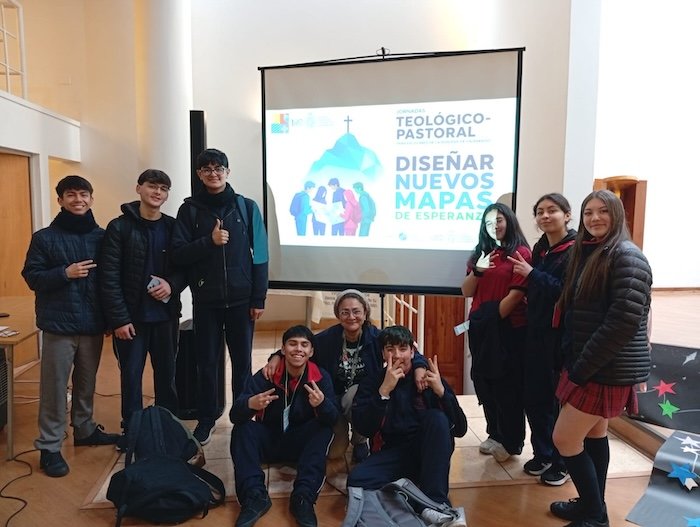 Ocho estudiantes de Pastoral Juvenil participan en taller Teológico-Pastoral de la Diócesis de Valparaíso